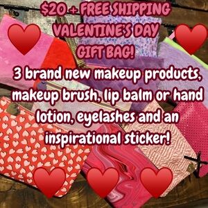 ♥️VALENTINES DAY GIFT BAG♥️ CHECK IT OUT 👇🏽 (No, not taking Ipsy’s place) 🤣🥰